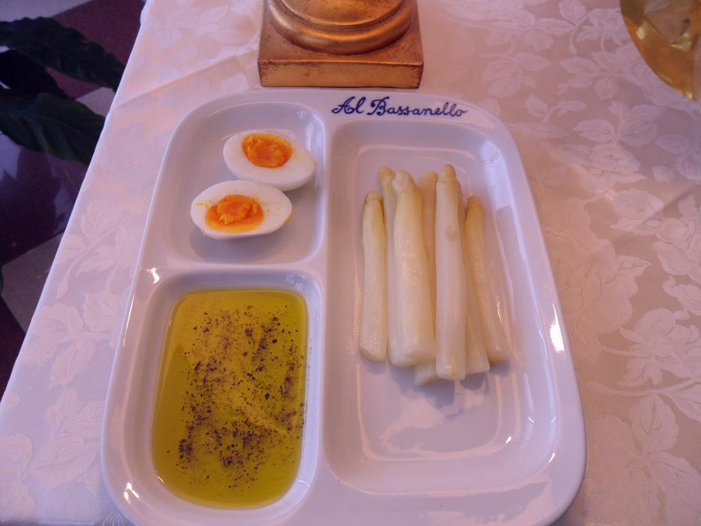Hotel Ristorante Al Bassanello Bassano del Grappa Eksteriør billede
