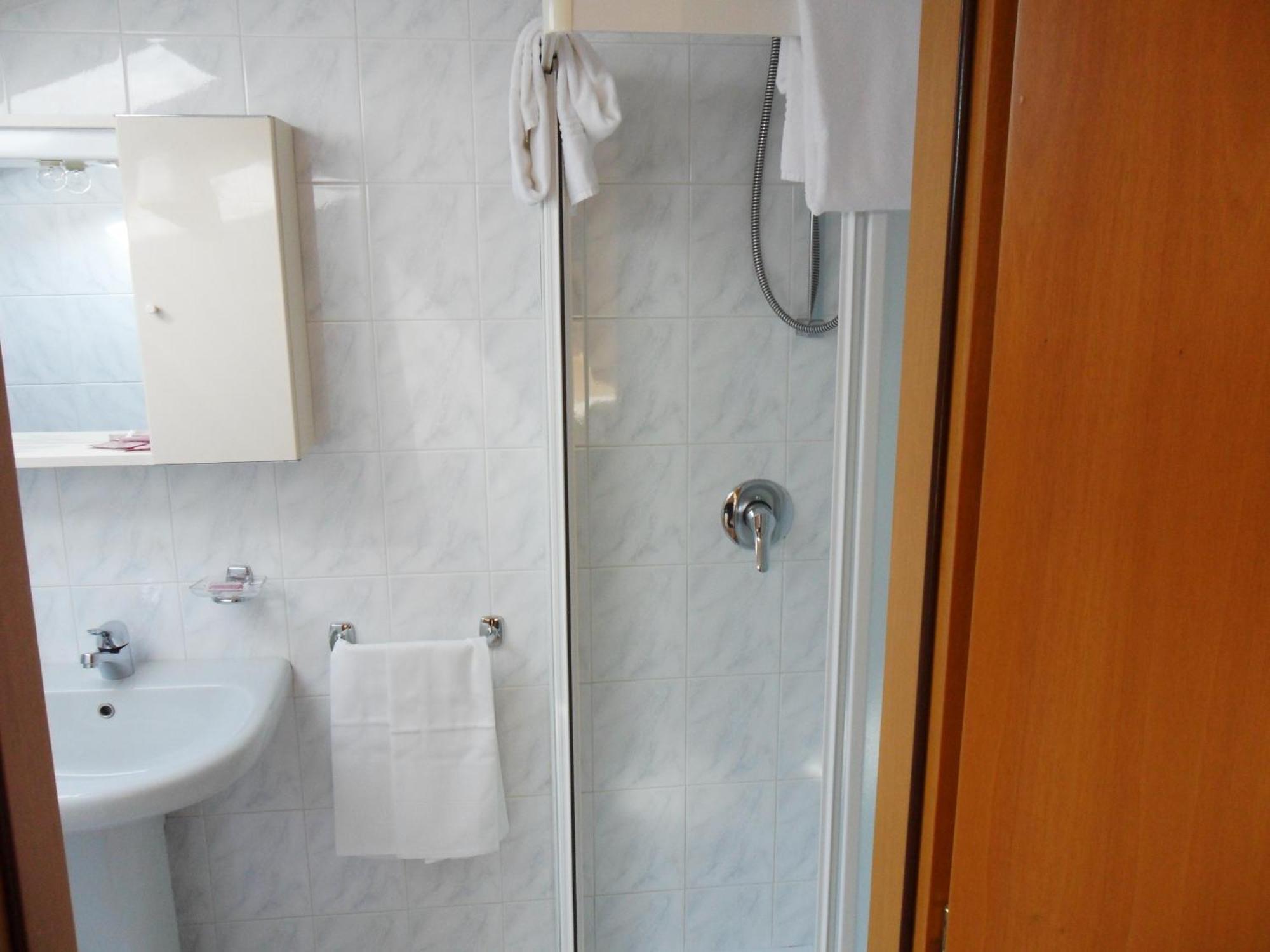 Hotel Ristorante Al Bassanello Bassano del Grappa Eksteriør billede