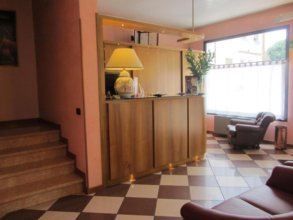 Hotel Ristorante Al Bassanello Bassano del Grappa Eksteriør billede