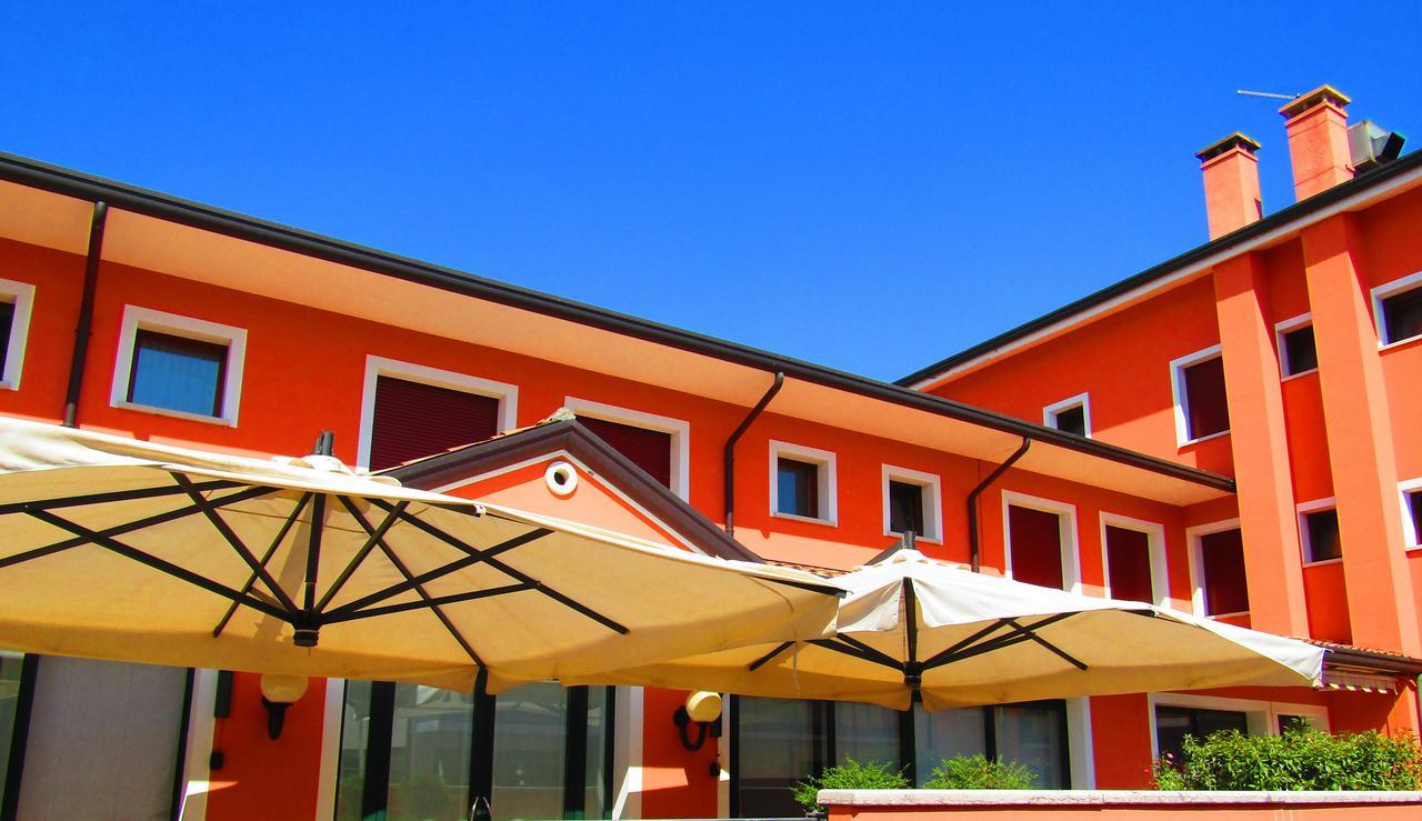 Hotel Ristorante Al Bassanello Bassano del Grappa Eksteriør billede
