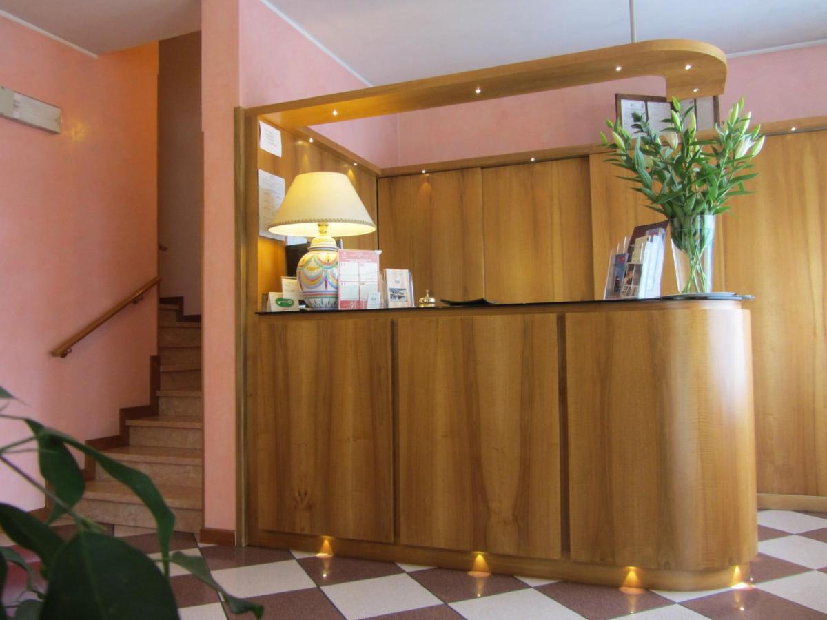 Hotel Ristorante Al Bassanello Bassano del Grappa Eksteriør billede